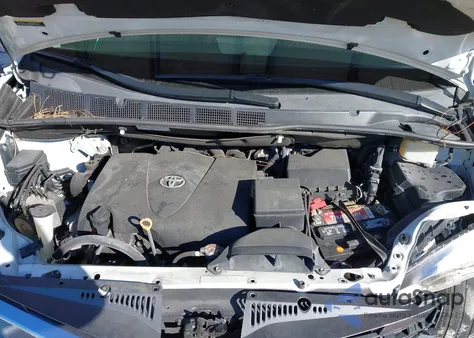 2018 Toyota Sienna Limited Premium 7 Passenger из США, поврежденный, VIN 5TDYZ3DC2JS954794